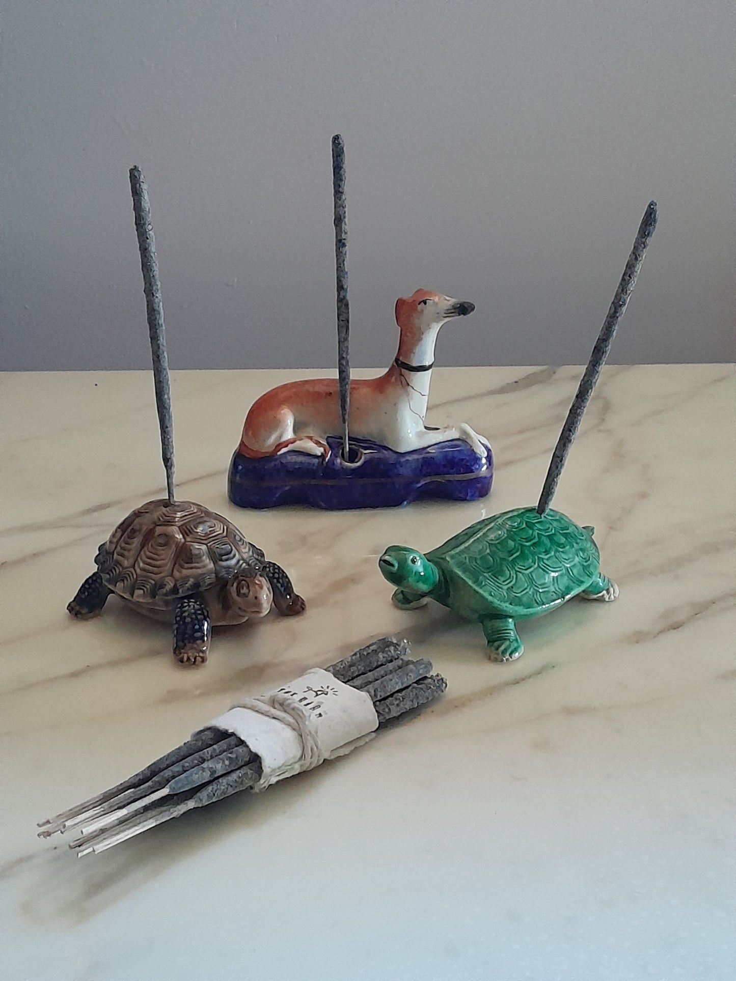 HANDMADE MAYAN COPAL INCENSE (9 sticks)