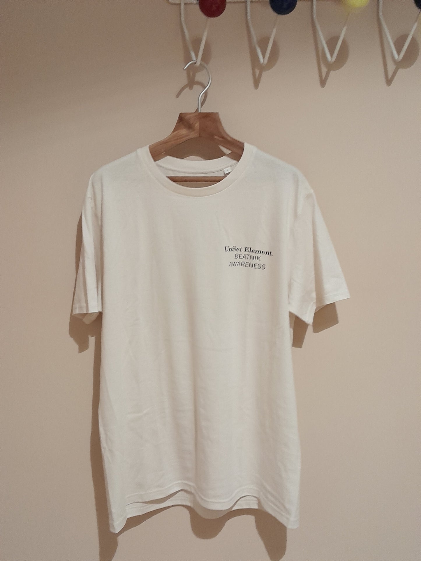 USE Short Sleeve, organic cotton Tee Shirt. "Fellow Travellor"