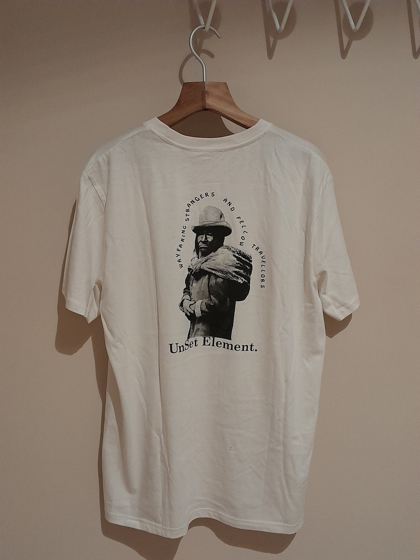 USE Short Sleeve, organic cotton Tee Shirt. "Fellow Travellor"