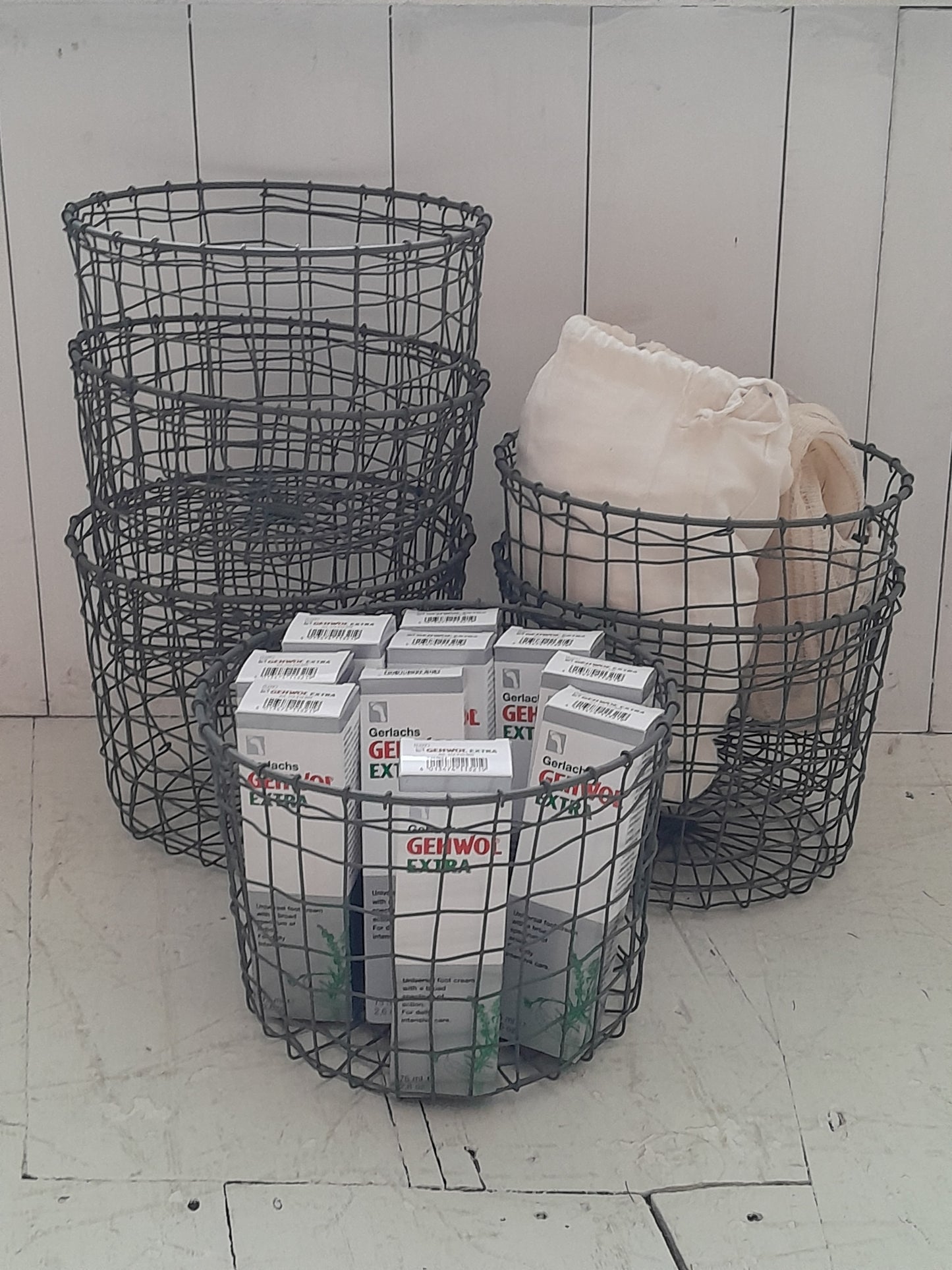 Handmade Wire Round Basket