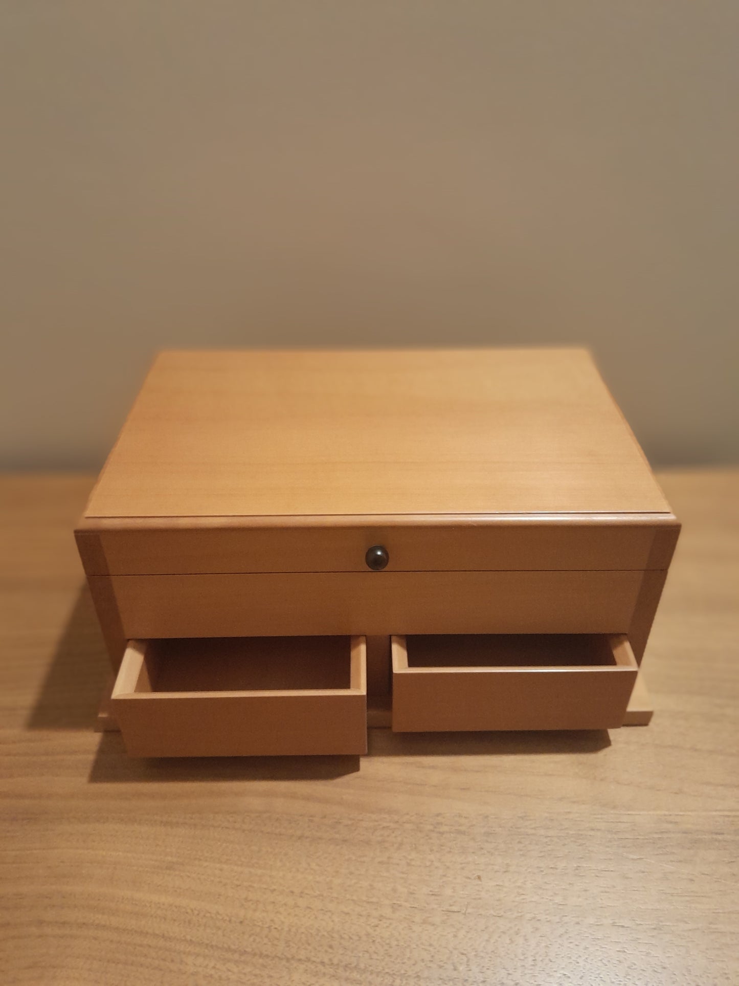 USEd 94 Pier Luigi Ghianda jewelry box, pear wood, bespoke 2/5