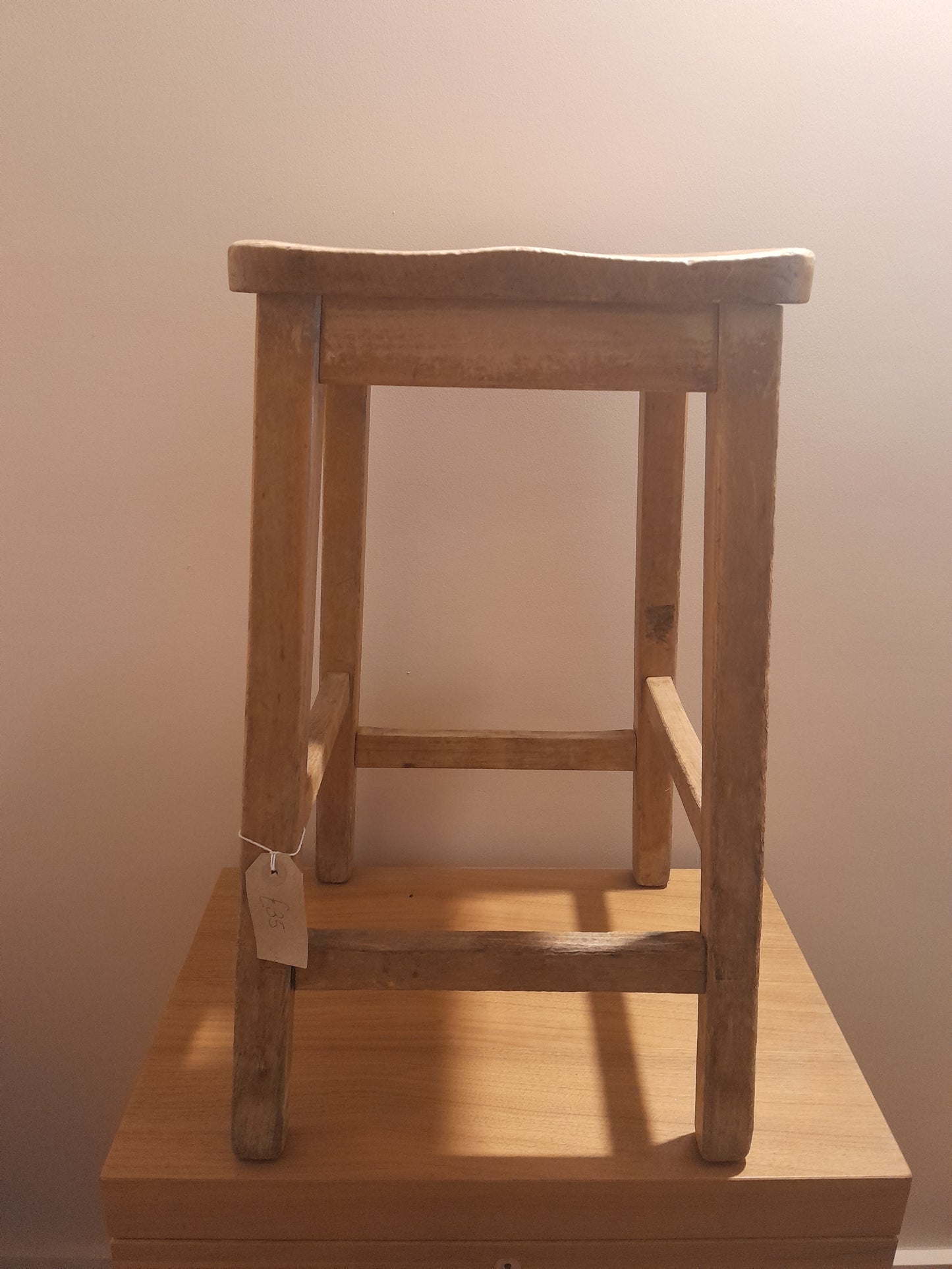 USEd 340 Vintage School Lab Stool ROUNDED